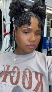 Takia Mitchell (mzlatrece81)