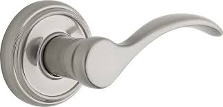 This privacy knob/lever is best used in interior bed and bath applications where privacy is required. Weiser Locks Handlesets Deadbolts Levers Weiser Lock