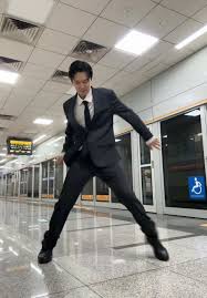 Será que compensa gravar a Rat dance? #ratdance #cosplay #hunk #reside...