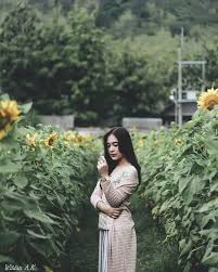 Karangan bunga papan ucapan yang dapat dibuat oleh toko bunga papan di kediri adalah bunga papan untuk acara opening atau pembukaan ataupun peresmian, acara. Sunflower Garden Destinasi Kebun Bunga Matahari Yang Hits Di Kediri Instagramable Banget Deh