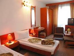 Sunt accesibile piscinele din aer liber. Hotel Unirea Din Baile Felix Romania0 Oferte Disponibile