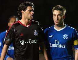 Eski futbolcu michael ballack 'ın oğlu emilio ballack geçirdiği trafik kaza sonrası hayatını kaybetti. Michael Ballack