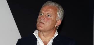 Het bericht krijgt duizenden likes en mensen reageren. Dit Is De Knappe Zoon Van Peter R De Vries Story