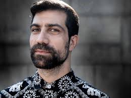 Vil samle brev til og fra Pakistan i bok