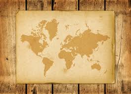 Veja mais ideias sobre mapa mundo parede, mapa mundi, guerra do vietnã. Pergaminho De Mapa Mundo Vintage Em Uma Parede De Madeira Foto Premium