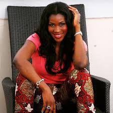 3 800 641 · обсуждают: Stephanie Okereke Linus Is Our Woman Crush Everyday Just Because Xplorenollywood