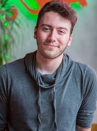 Enes Batur - Beyazperde.com