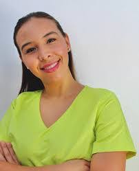 Carolina Peralta's Instagram, Twitter & Facebook