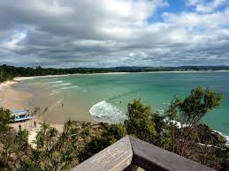 Hippies, surfers en de allermooiste wandeling die je ooit in je leven gaat doen. Byron Bay Hippies And Surfers And Everyone Else Two Canadians In Australia