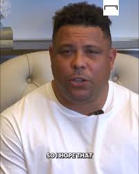 Ronaldo sends a message of support to 'very upset' Neymar 💛