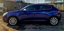 Image result for Blu Anodizzato 2014 Giulietta