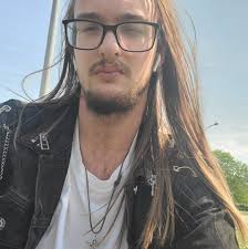 Should you be able to trade 2 cards of same rarity?