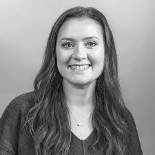 Clara Roy's Instagram, Twitter & Facebook