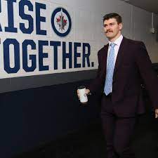 Regarding yesterday's hockey game between the montreal. Mark Scheifele A Pre Game Worn Hockey Fights Cancer Tie Autographed Nhl Auctions