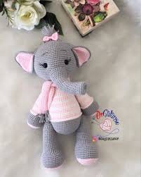 Instagram Da Orgulumse Amigurumi Hobim Gunaydin Filleri Cok Sevdik Her Rengi Baska Sevimli Bu Kez Yolu Co 2020 Amigurumi Modelleri Ayicik Tig Isleri
