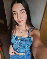 Génesis Rojas (@gene_rb22) • Instagram photos and videos