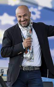 See more of gianluigi paragone on facebook. Gianluigi Paragone Candidato Col Movimento 5 Stelle Ma Non Ditelo A Mio Figlio