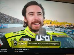 Congrats to our own 8U Adrian Nguyen!!!! Way to win the HR contest!!!!