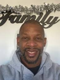 Daniel Whitlow's Instagram, Twitter & Facebook