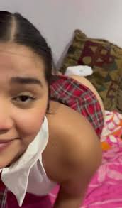 Emily montaño - Vídeos y Fotos Porno - EroMe