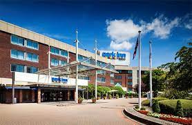 The convenient hotel offers heathrow airport travellers an ideal resting place with services to help ease journeys, including a plasma screen displaying live flight schedules and a shuttle. Park Inn Hotel Heathrow For Terminals 2 3 With Indoor Pool