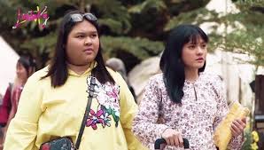 Ayda jebat,syafiq kyle,nadia brian,wan sharmila,raja hakim dfkl,azhan rani,catriona ross,emma akma,aishah atansofiya dijumpai tidak sedarkan diri. Tonton Drama Lelaki Lingkungan Cinta Full Episode 1 Hingga Akhir
