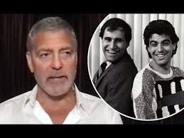 It's apparent that clooney have been taking down notes on the set of ocean's eleven because the film feels so much like soderbergh's work. George Clooney Reveals He Once Pranked Close Friend Richard Kind Youtube