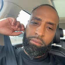 Shasta Wright's Instagram, Twitter & Facebook