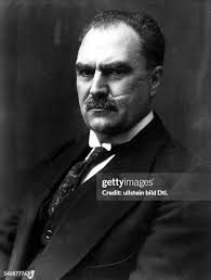 124 Erich Hoffmann Stock Photos, High-Res Pictures, and Images