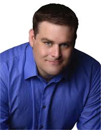 Adam Lazarus's Instagram, Twitter & Facebook