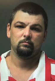 Manhunt for Alabama man over