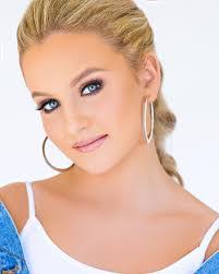 Kathy Whittaker's Instagram, Twitter & Facebook