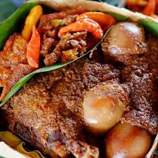 Dapatkan juga aplikasi lainnya dari citarasa kuliner. Gudeg Yu Djum Paket Besek 2 Gudeg Krecek 1 2 Elor Ayam 5 Telor Shopee Indonesia