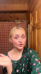 Can a manager PLEASE CALL MEEEE PLZ AND THANKS 😭😭😭 @Cabins of the Smoky  Mountains idek if thats their @ I’m desperate