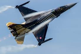 general dynamics f 16 fighting falcon 91 0011 solo turk raf fairford by alec walker on 500px 戦闘機 空の旅 飛行艇