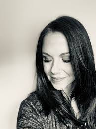 Dana Briscoe's Instagram, Twitter & Facebook