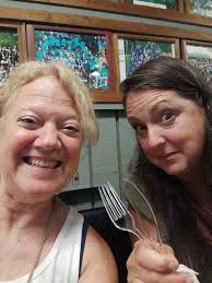 Hello again fellow wild foodies. Are there any wild food/plant experts in  the Hertfordshire/South Bucks area that provide day teaching? I'd like to  brush up my knowledge. Alternatively, I'm happy to buddy