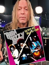 Guitar Lesson: The Boys Are Back In Town Breakdown