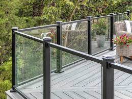 Trex transcend railing trex® signature™ railing trex select® railing trex po st component trex post sleeves, caps & skirts 4 x 4 x 39 post sleeve 4.45 in x 4.45 in x 40in (113 mm x 113 mm x 101 cm) external dimensions 4 x 4 x 108 post sleeve 4.45 in x 4.45 in x 108 in (113 mm x 113 mm x 274 cm) external dimensions 6 x 6 x 39. Trex Expands Its Railing Roster With Premium Glass And Mesh Designs Plus Easy To Install Panels And Kits Glassonweb Com