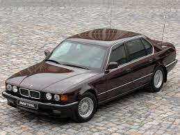 2 E32 Bmw 7 Series 1986 1994 Click Here Http Www Zigwheels Com Gallery Slideshow Bmw 7 Series Lineage In Pictures 14698 1 1 T Bmw Bmw Cars Bmw 7 Series