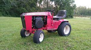 Wheel Horse C 165 8 Speed Wheel Horse Tractor Tractors Small Tractors