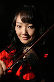 POWERFUL SOUND: Electric violinist Hanna Lee loves performing. - 3089897
