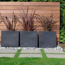 Hide Pool Equipment Design Ideas Pictures Remodel And Decor Modern Landscape Design Modern Landscaping Modern Garden Design