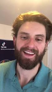 Jonathan Hutchison's Instagram, Twitter & Facebook