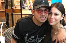He has over 1.2 million followers on his nabilzira instagram account. Kerana Isteri Nabil Dihentam Iluminasi