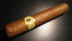 Ei se crede că au fost inventate de către maiașii antici, care ar înfășoară tutunul fie de palmier sau frunze de patlagina. 8 Trabucuri Rare Pe Care Ar Trebui SÄƒ Le Ai In ColecÈ›ie Academia Barbatilor