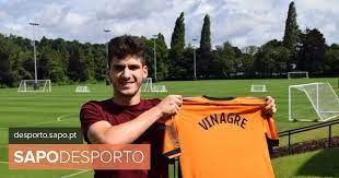 Jun 26, 2021 · si accelera per ugarte il centrocampista uruguagio è in cima alla lista dei desideri dello sporting, ma il famalicao chiede 6 milioni per il 50% del cartellino. Benfica Vai Avancar Por Ruben Vinagre E Manuel Ugarte Lucas Mineiro Tambem Na Agenda I Liga Sapo Desporto