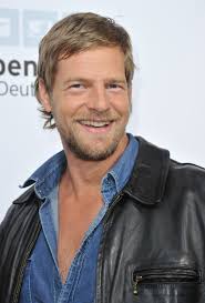 der letzte bulle die buchse der pandora bullen henning baum bilder