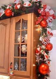 Christmas Decor For The Kitchen Christmas Kitchen Decor Fun Christmas Decorations Christmas Garland