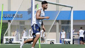 Jun 19, 2021 · el delantero colombiano sebastián villa y el defensor peruano carlos zambrano se sumaron hoy a las tareas de pretemporada que boca juniors realiza con miras al reinicio del fútbol, con su. Carlos Zambrano Fue Denunciado Por Atropellar A Un Repartidor Y Darse A La Fuga La Version Del Defensor De Boca Infobae